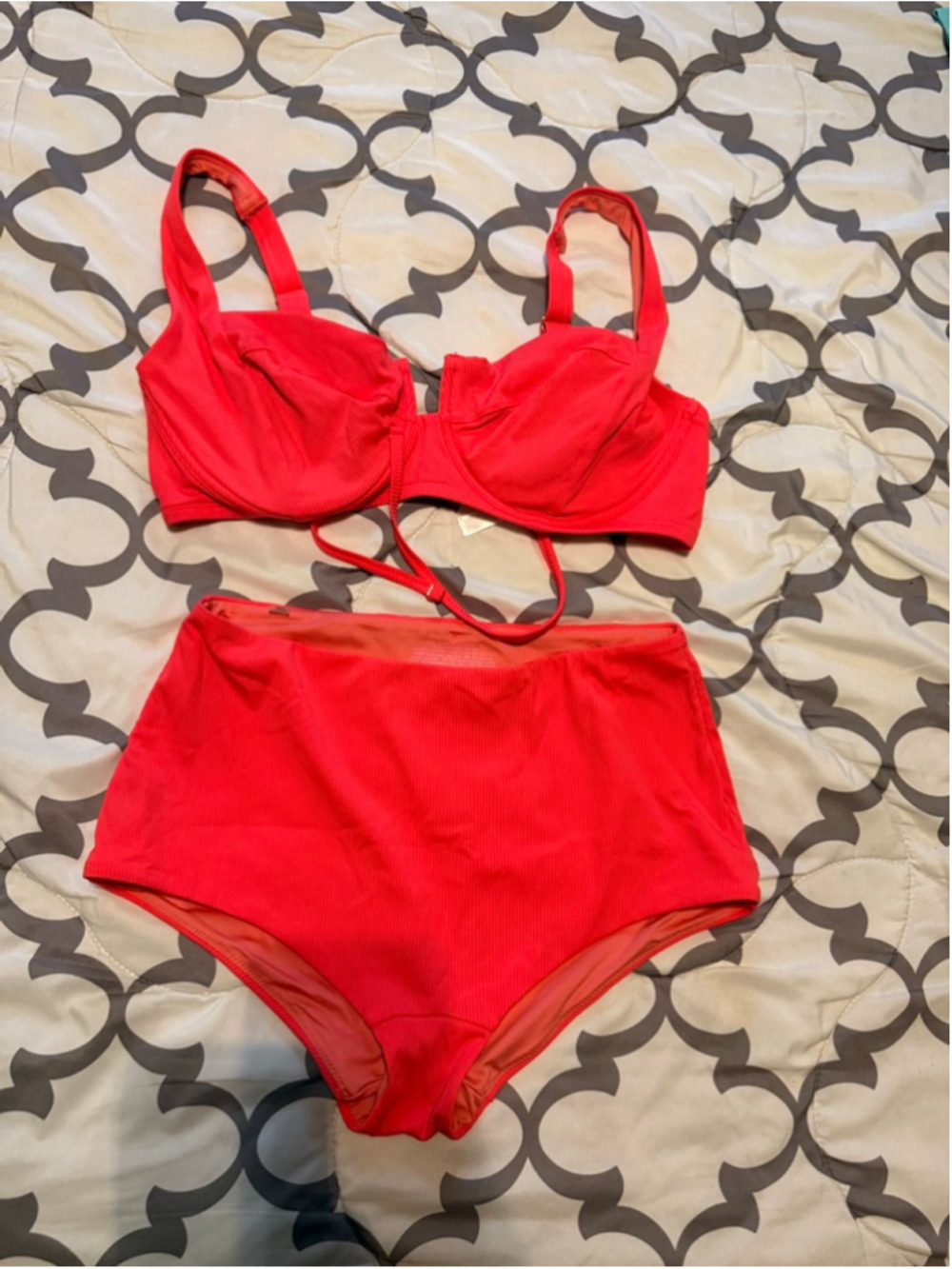 Women's Victoria's Secret Red Ribbed Bikini Set M - Picture 3 of 6